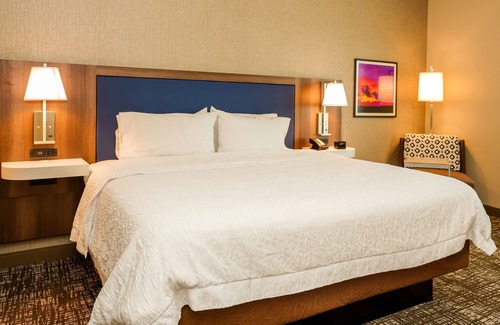 Heather Gardens Hotel | Hampton Inn & Suites Aurora South Denver