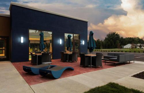 Avon Hotel | Hampton Inn & Suites Avon Indianapolis