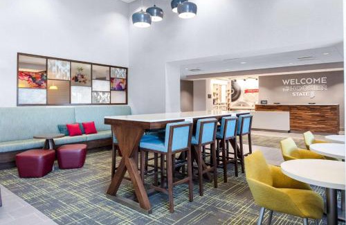 Avon Hotel | Hampton Inn & Suites Avon Indianapolis