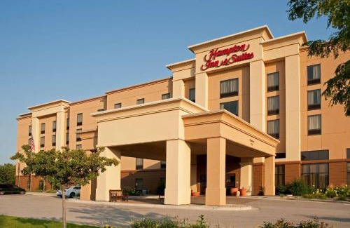 Normal Hotel | Hampton Inn & Suites Bloomington-Normal