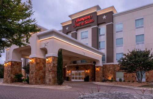 Boerne Hotel | Hampton Inn & Suites Boerne