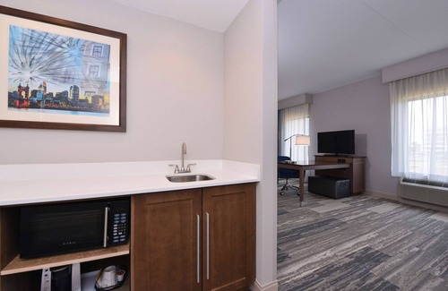Mason Hotel | Hampton Inn & Suites Cincinnati-Mason