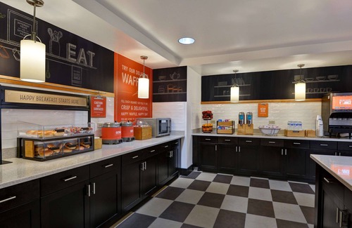 Clearwater Hotel | Hampton Inn & Suites Clearwater/St. Petersburg-Ulmerton Road, FL