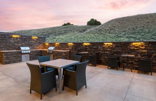 Cody Hotel | Hampton Inn & Suites Cody, Wy