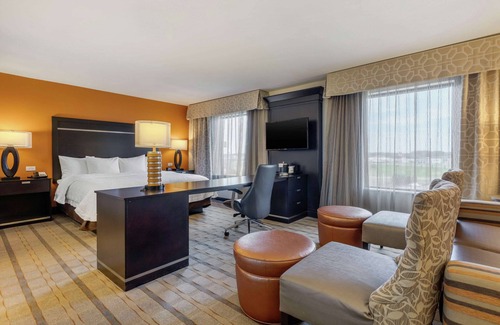 Columbus Hotel | Hampton Inn & Suites Columbus