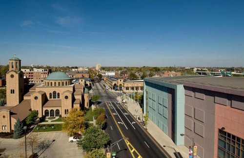 Arena District Hotel | Hampton Inn & Suites Columbus-Downtown, Ohio
