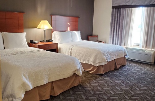 Craig Hotel | Hampton Inn & Suites Craig