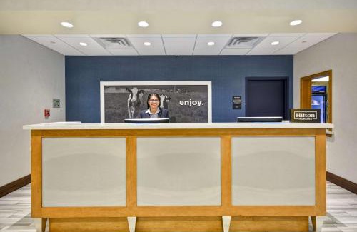 Plano Hotel | Hampton Inn & Suites Dallas/Plano-East