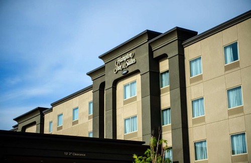 Regina Hotel | Hampton Inn & Suites East Gate Regina