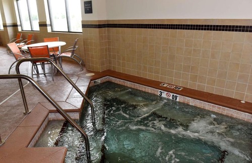 Fargo Hotel | Hampton Inn & Suites Fargo Medical Center