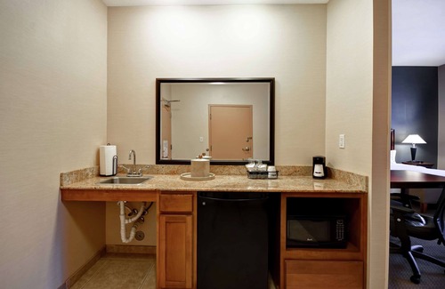 Folsom Hotel | Hampton Inn & Suites Folsom