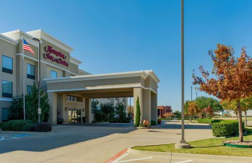 Fossil Creek Hotel | Hampton Inn & Suites Fort Worth-Fossil Creek