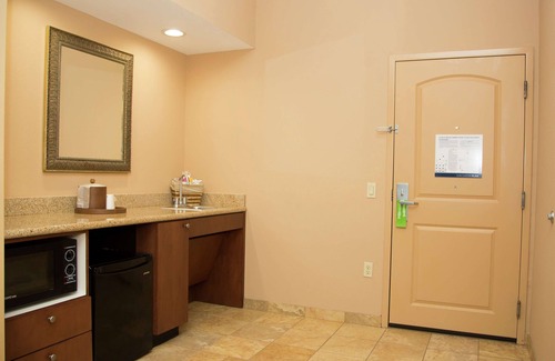 Rosenberg Hotel | Hampton Inn & Suites Houston - Rosenberg