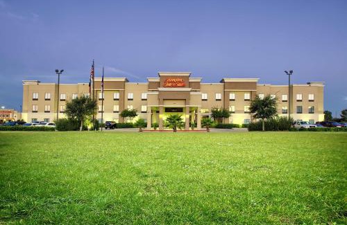 Rosenberg Hotel | Hampton Inn & Suites Houston Rosenberg