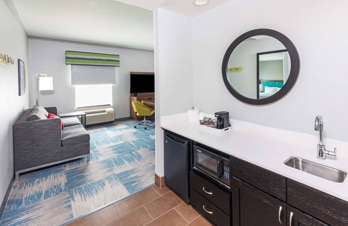 Washington Ave./ Memorial Park Hotel | Hampton Inn & Suites Houston Heights I-10