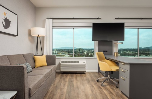 Huntsville Hotel | Hampton Inn & Suites Huntsville Downtown