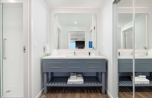 Huntsville Hotel | Hampton Inn & Suites Huntsville Downtown