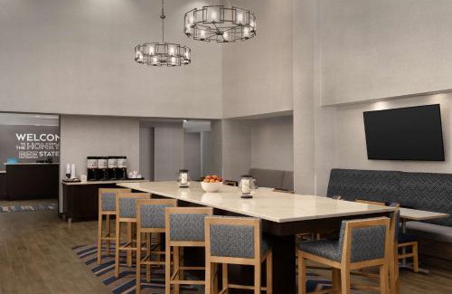 Huntsville Hotel | Hampton Inn & Suites Huntsville Research Park Area