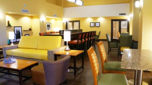 Kingman Hotel | Hampton Inn & Suites Kingman