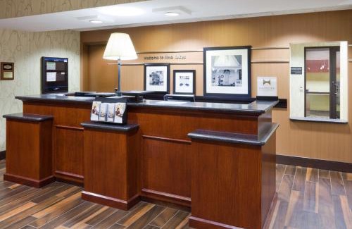 Lino Lakes Hotel | Hampton Inn & Suites Lino Lakes