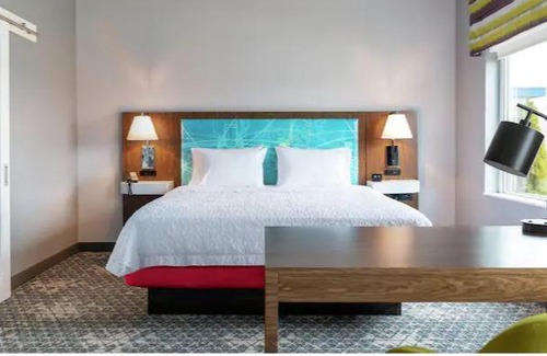 Marshfield Hotel | Hampton Inn & Suites Marshfield, Wi