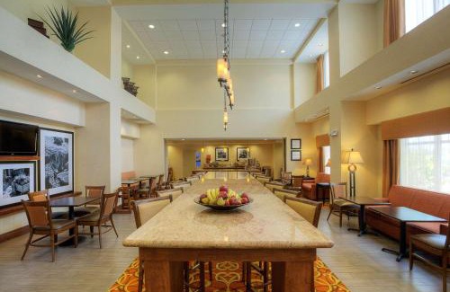 McAllen Hotel | Hampton Inn & Suites McAllen
