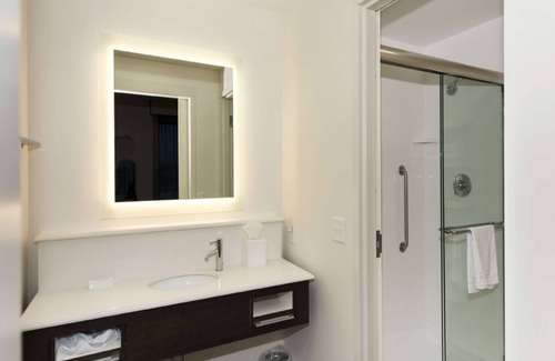 Prospect Park Hotel | Hampton Inn & Suites Minneapolis University Area