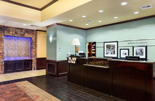 Mission Hotel | Hampton Inn & Suites Mission