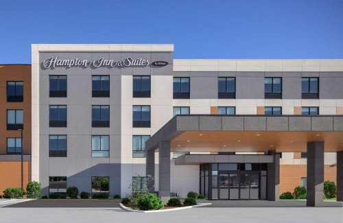 Mono Hotel | Hampton Inn & Suites Orangeville, On