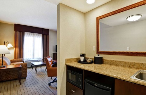Orange Prairie Hotel | Hampton Inn & Suites Peoria at Grand Prairie, IL