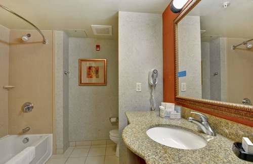 Orange Prairie Hotel | Hampton Inn & Suites Peoria at Grand Prairie, IL