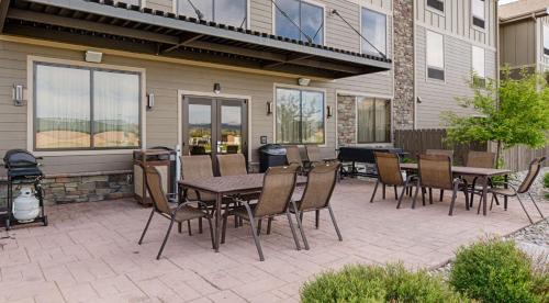Pinedale Hotel | Hampton Inn & Suites Pinedale