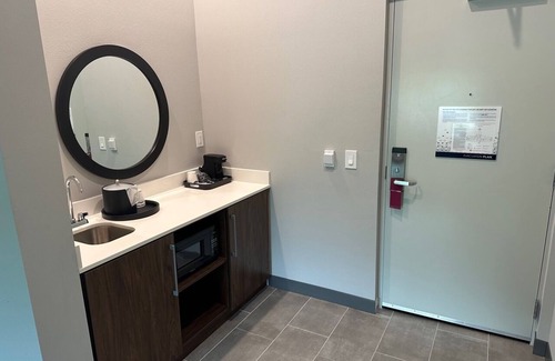 Ruskin Hotel | Hampton Inn & Suites Ruskin I-75
