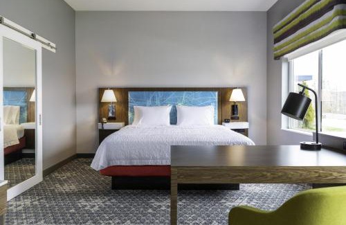 Somerset Hotel | Hampton Inn & Suites Somerset