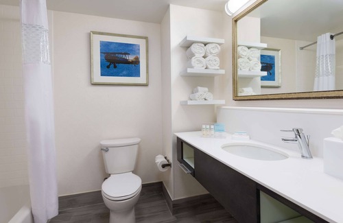 Westshore Hotel | Hampton Inn & Suites Tampa Airport Avion Park Westshore
