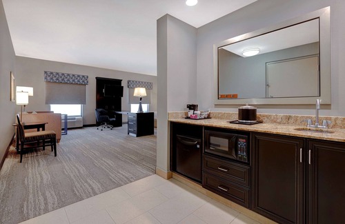 Oldsmar Hotel | Hampton Inn & Suites Tampa Northwest/Oldsmar