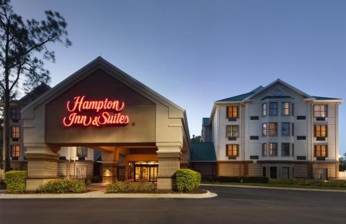 Bearss Plaza Hotel | Hampton Inn & Suites Tampa-North