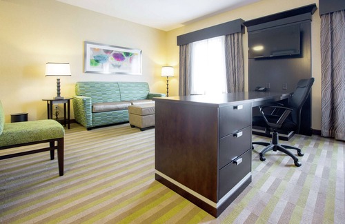 Toledo Hotel | Hampton Inn & Suites Toledo/Westgate