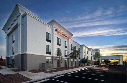Tucson Hotel | Hampton Inn & Suites Tucson East