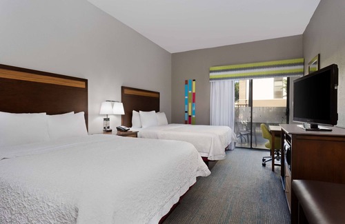 Fort Myers Beach Hotel | Hampton Inn & Suites Fort Myers Beach/Sanibel Gateway
