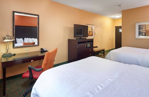 Waco Hotel | Hampton Inn & Suites Waco-South