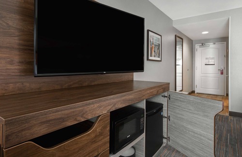 Northwest Yonkers Hotel | Hampton Inn & Suites Yonkers