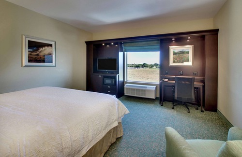 Vernon Hotel | Hampton Inn Vernon