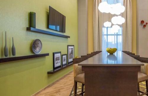 Waynesboro Hotel | Hampton Inn Waynesboro