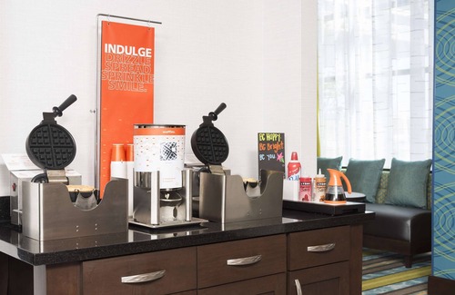 Westfield Hotel | Hampton Inn Westfield