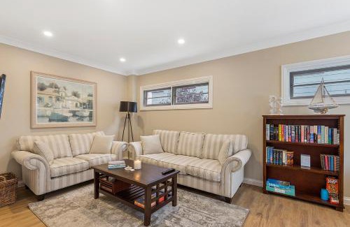 Deception Bay House | Hamptons at The Bay