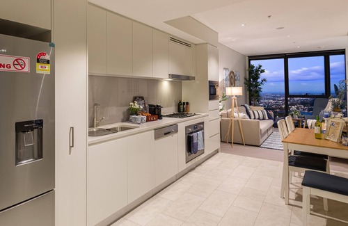 Brisbane Central Business District Apartment | Hamptons Retreat on Level 77 Skytower