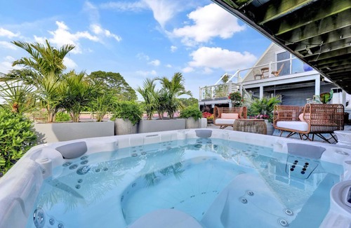 Flanders House | Hamptons Waterfront Oasis- Queen Guest Room