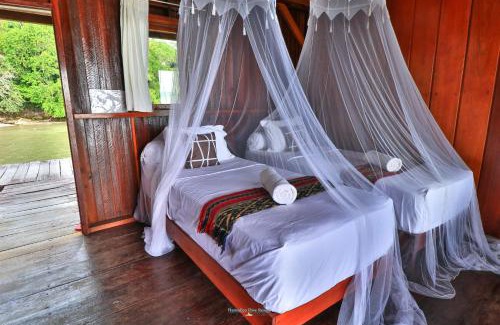 Waisai Resort | Hamueco Dive Resort Raja Ampat