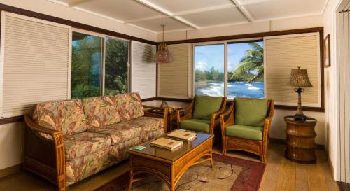 Hana Apartment | Hana Kai Maui - #4 Nanuʻalele Oceanfront 1 BR